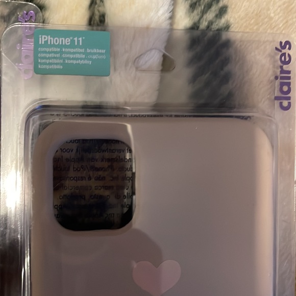 iPhone 11 Bundle NWT - Picture 13 of 13